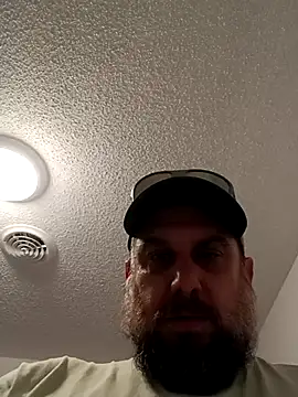 Snapshot of mrcox420 chatting on February 28, 2025, 7:48 am mrcox420 online show from February 28, 2025, 7:48 am