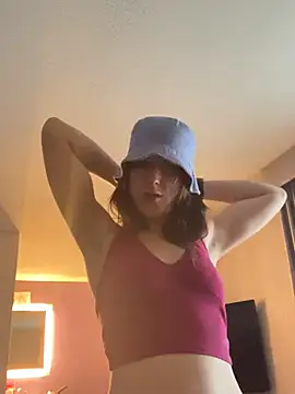 PhattPinxkTaco online show from February 4, 2025, 10:13 pm