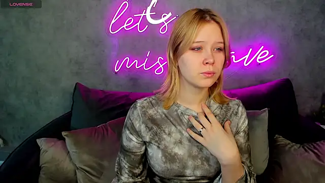 Amy Kimberlly online show from February 10, 2025, 5:58 am