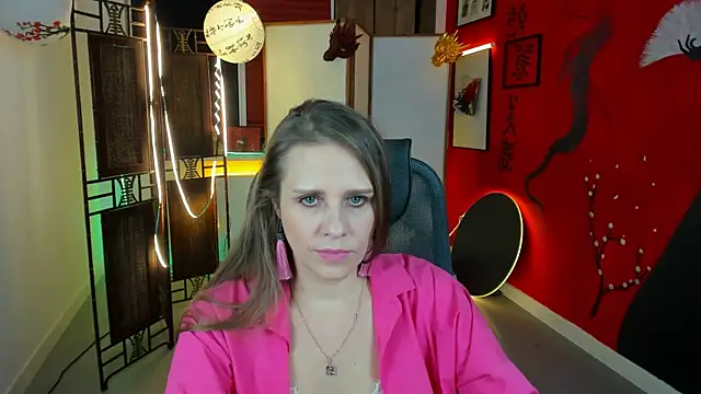 EmiliaBedy online show from February 11, 2025, 3:18 pm