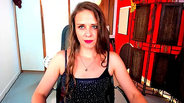 EmiliaBedy online show from July 4, 2026, 5:24 am