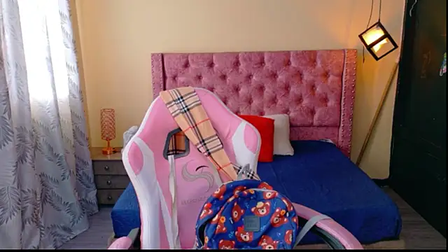 Sofii cutee online show from January 17, 2026, 12:54 pm