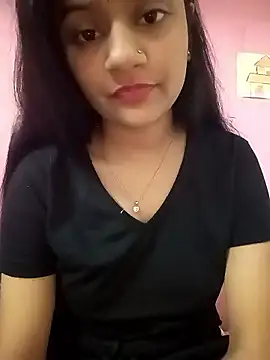 Snapshot of Tanu-00 chatting on December 21, 2025, 7:10 pm Tanu-00 online show from December 21, 2025, 7:10 pm