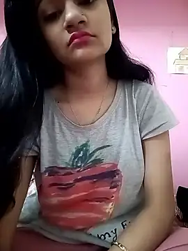 Snapshot of Tanu-00 chatting on January 10, 2026, 2:02 am Tanu-00 online show from January 10, 2026, 2:02 am