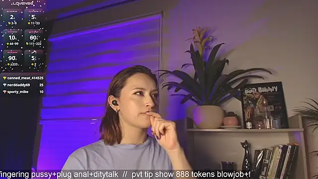 Mara Santoro online show from February 18, 2025, 8:16 am