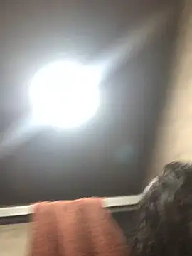 indiazinha69  online show from December 5, 2025, 12:30 am