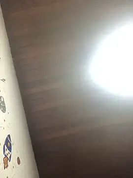 indiazinha69  online show from December 19, 2025, 8:49 pm