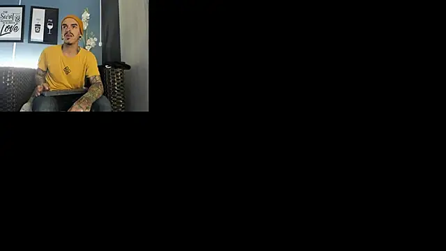 kaletattoo online show from December 2, 2025, 7:20 pm