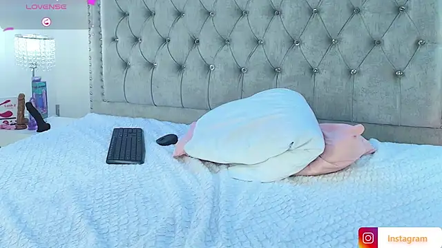 Milu ballmer online show from March 12, 2025, 3:29 pm