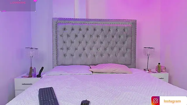 Milu ballmer online show from March 20, 2025, 12:00 pm