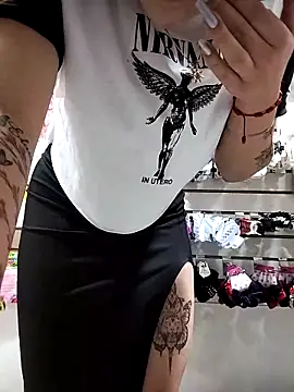 samathasexx online show from October 18, 2025, 9:26 pm