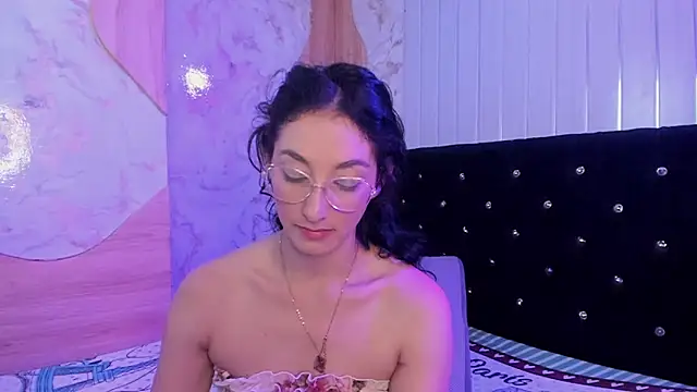 Snapshot of vicky__skinny_1 chatting on July 2, 2026, 3:23 am vicky skinny 1 online show from July 2, 2026, 3:23 am