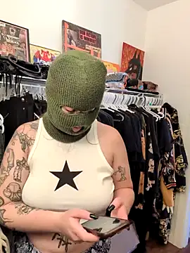 goblingirl888 online show from October 2, 2025, 6:31 am