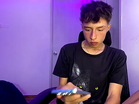 Juanmres online show from September 12, 2025, 6:35 am