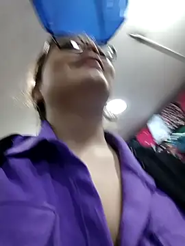 Vale Saenzz online show from March 9, 2025, 12:31 am