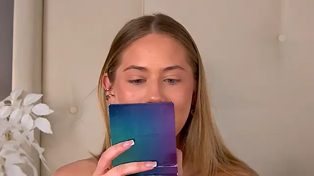 ur wet dreams online show from March 4, 2026, 4:18 am