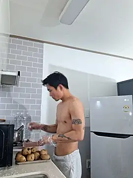 Doh728 online show from February 22, 2025, 7:23 am