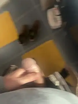 yannusgir33 online show from February 23, 2026, 9:28 am