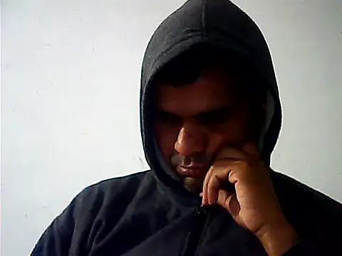 Snapshot of Nightservice27 chatting on November 10, 2025, 4:17 pm Nightservice27 online show from November 10, 2025, 4:17 pm