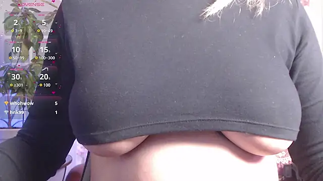 AliciaBlondes online show from January 26, 2025, 1:47 pm