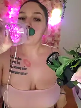 Jinyxx3 online show from March 10, 2025, 11:42 am