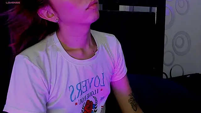 Nicol TransGirl online show from September 23, 2025, 3:53 am