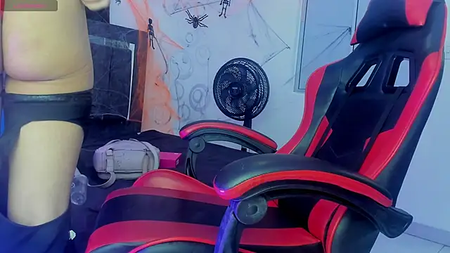 Nicol TransGirl online show from October 30, 2025, 4:03 am