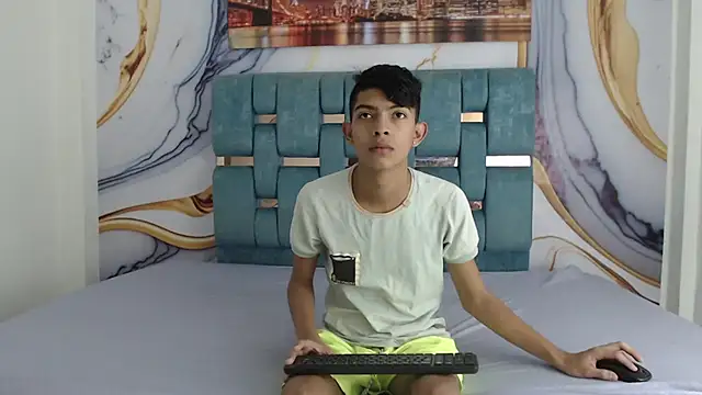 KING STYLE2 online show from January 27, 2025, 11:11 pm