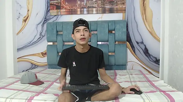 KING STYLE2 online show from February 2, 2025, 10:28 pm