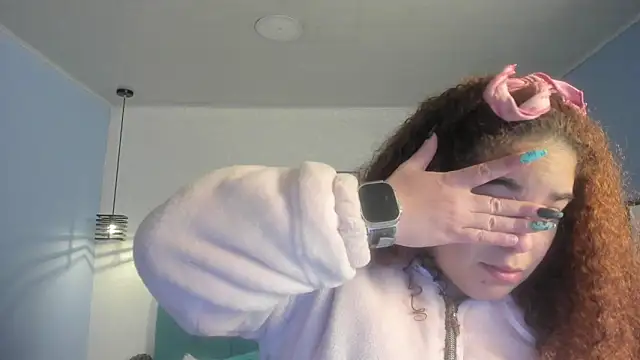 ninna curly online show from November 14, 2025, 4:00 am