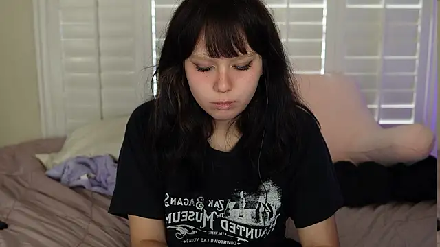 Snapshot of Pokiepokii chatting on February 1, 2026, 7:23 pm Pokiepokii online show from February 1, 2026, 7:23 pm