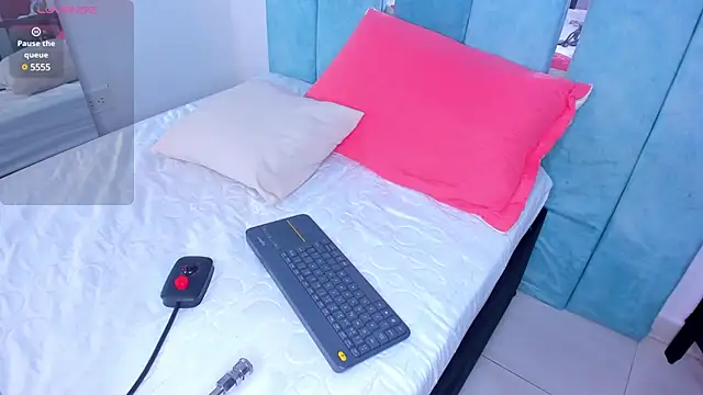 AlexxaSmall online show from March 11, 2025, 11:44 am