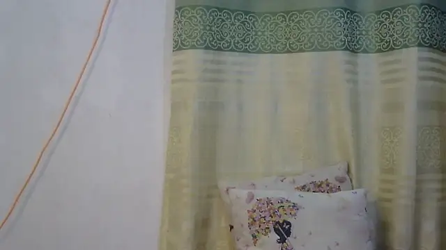 Snapshot of undressed_princesss chatting on June 6, 2026, 10:42 am undressed princesss online show from June 6, 2026, 10:42 am