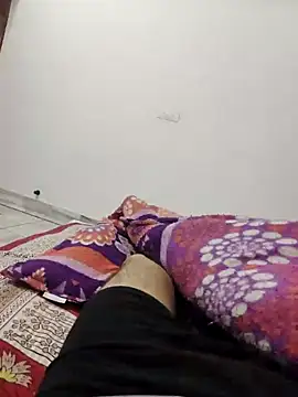 xmanrawan2 online show from February 6, 2025, 5:19 pm