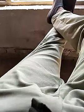 xmanrawan2 online show from February 7, 2025, 5:52 am