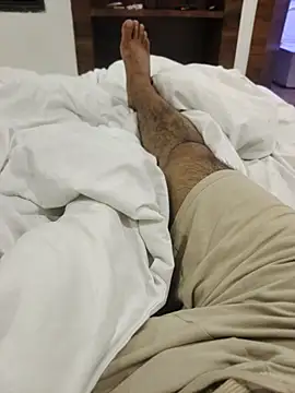 xmanrawan2 online show from February 25, 2025, 12:34 pm