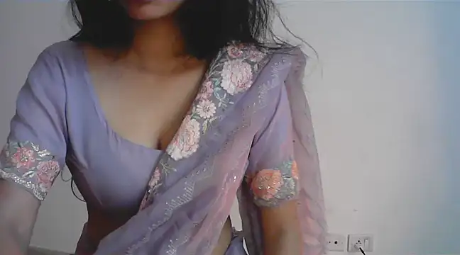 kajal  bhabhi  online show from February 11, 2025, 9:03 pm