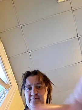 BBWLADY71 online show from February 12, 2026, 10:05 pm