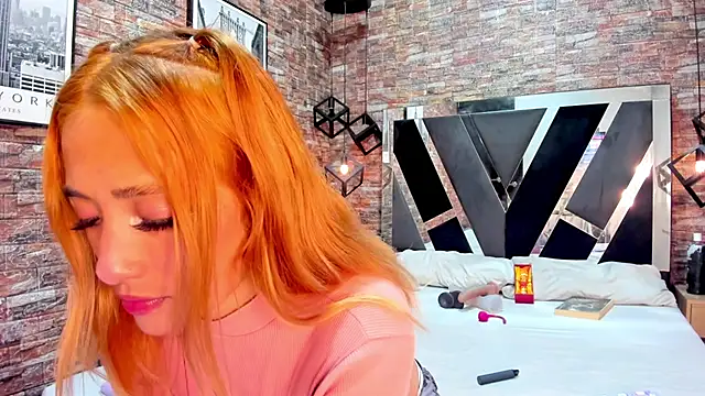 zoe taylorr1 online show from January 29, 2025, 3:44 am