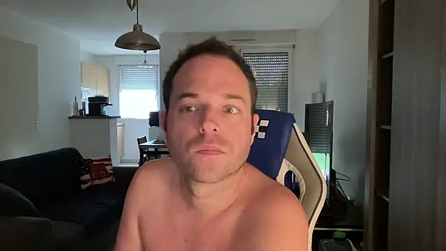 Funnyjul31 online show from February 24, 2025, 7:30 pm