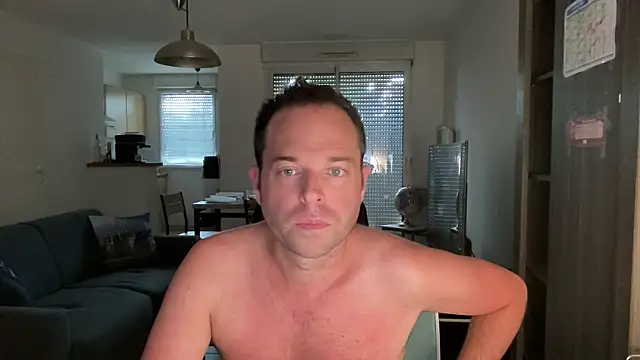 Funnyjul31 online show from September 11, 2025, 3:45 pm