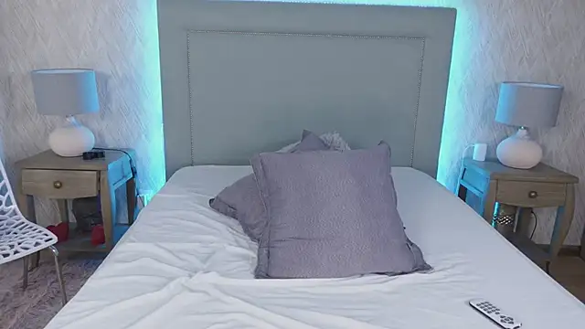 MillaBlis online show from February 24, 2025, 12:20 am