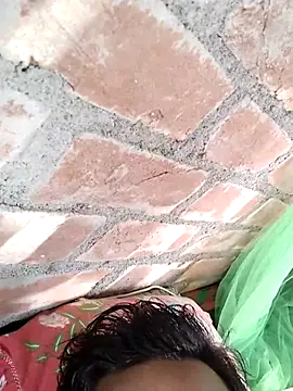 Snapshot of birds0641 chatting on March 19, 2025, 9:17 am birds0641 online show from March 19, 2025, 9:17 am