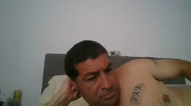 Deku160582 online show from February 1, 2025, 4:54 pm