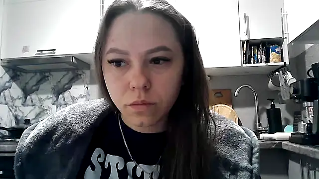 Misssweet s online show from November 8, 2025, 4:23 am