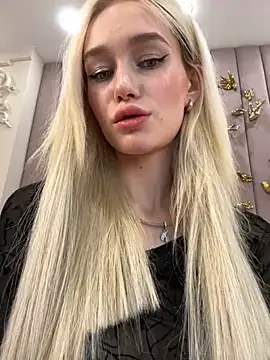 KristinaDane online show from March 1, 2025, 9:51 am