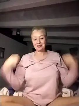 divinaerotica online show from December 15, 2025, 6:01 pm