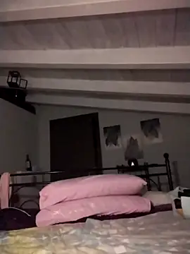 divinaerotica online show from March 25, 2026, 7:31 pm