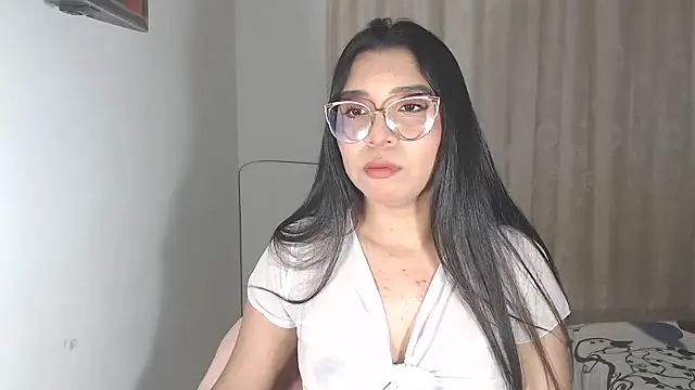 Antoneella vz online show from February 24, 2025, 8:06 am