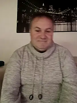 Snapshot of Pourleplasirs chatting on November 18, 2025, 4:22 pm Pourleplasirs online show from November 18, 2025, 4:22 pm